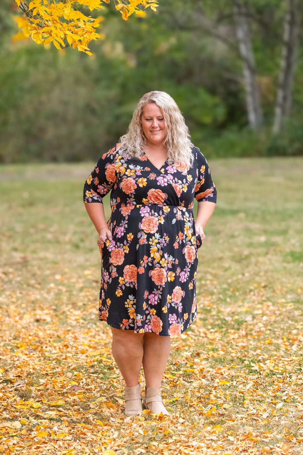 Michelle Mae Taylor Dress - Black Floral Mix