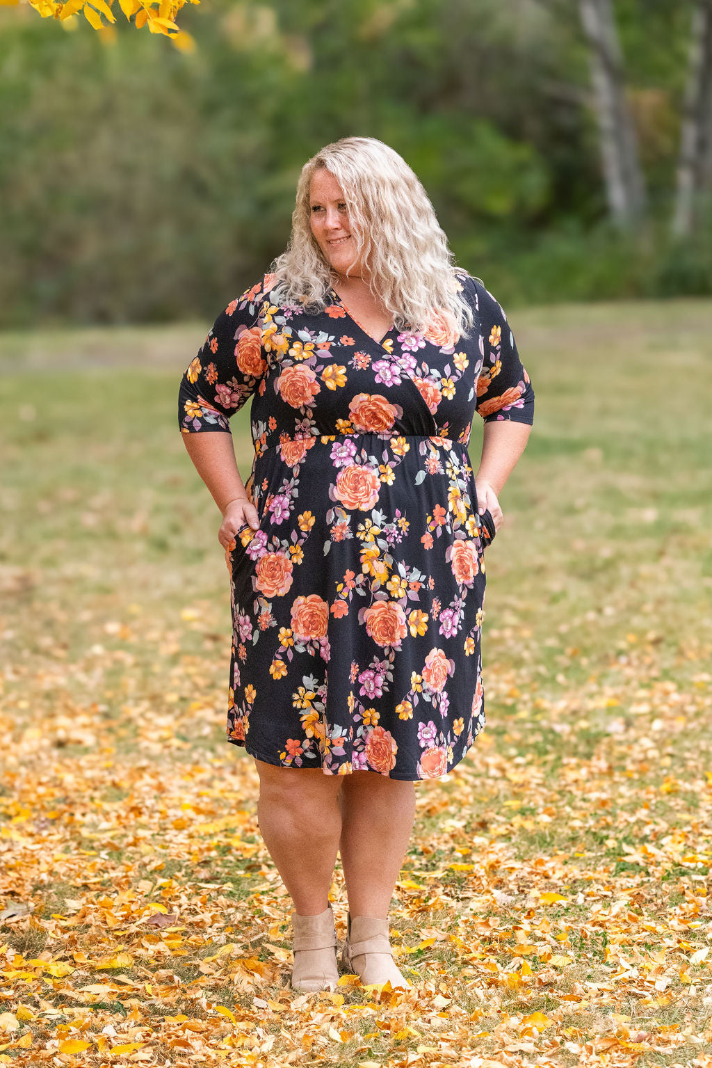 Michelle Mae Taylor Dress - Black Floral Mix