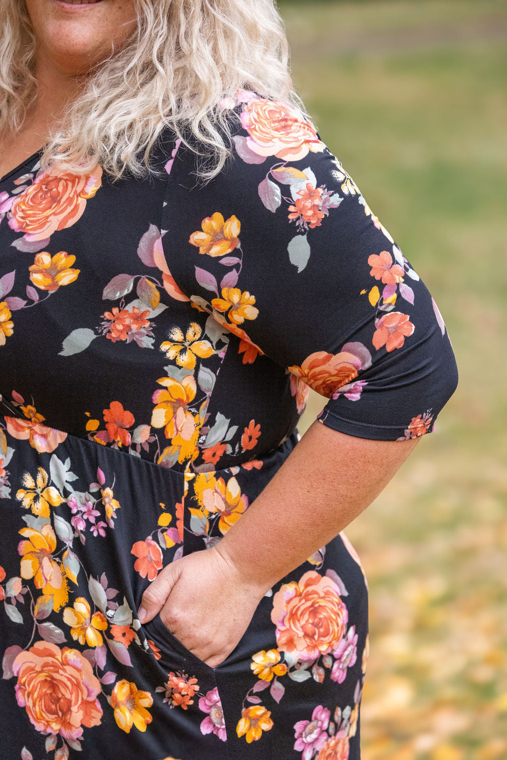 Michelle Mae Taylor Dress - Black Floral Mix