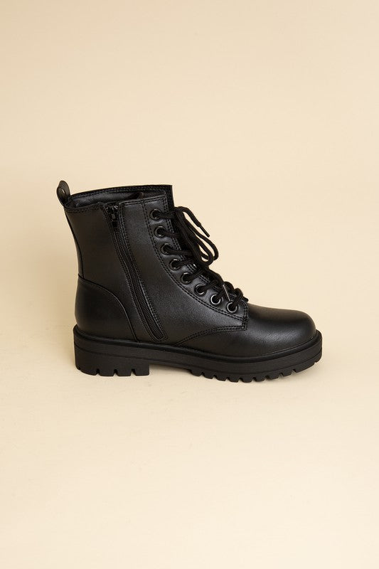 SODA Epsom Lace-Up Boots