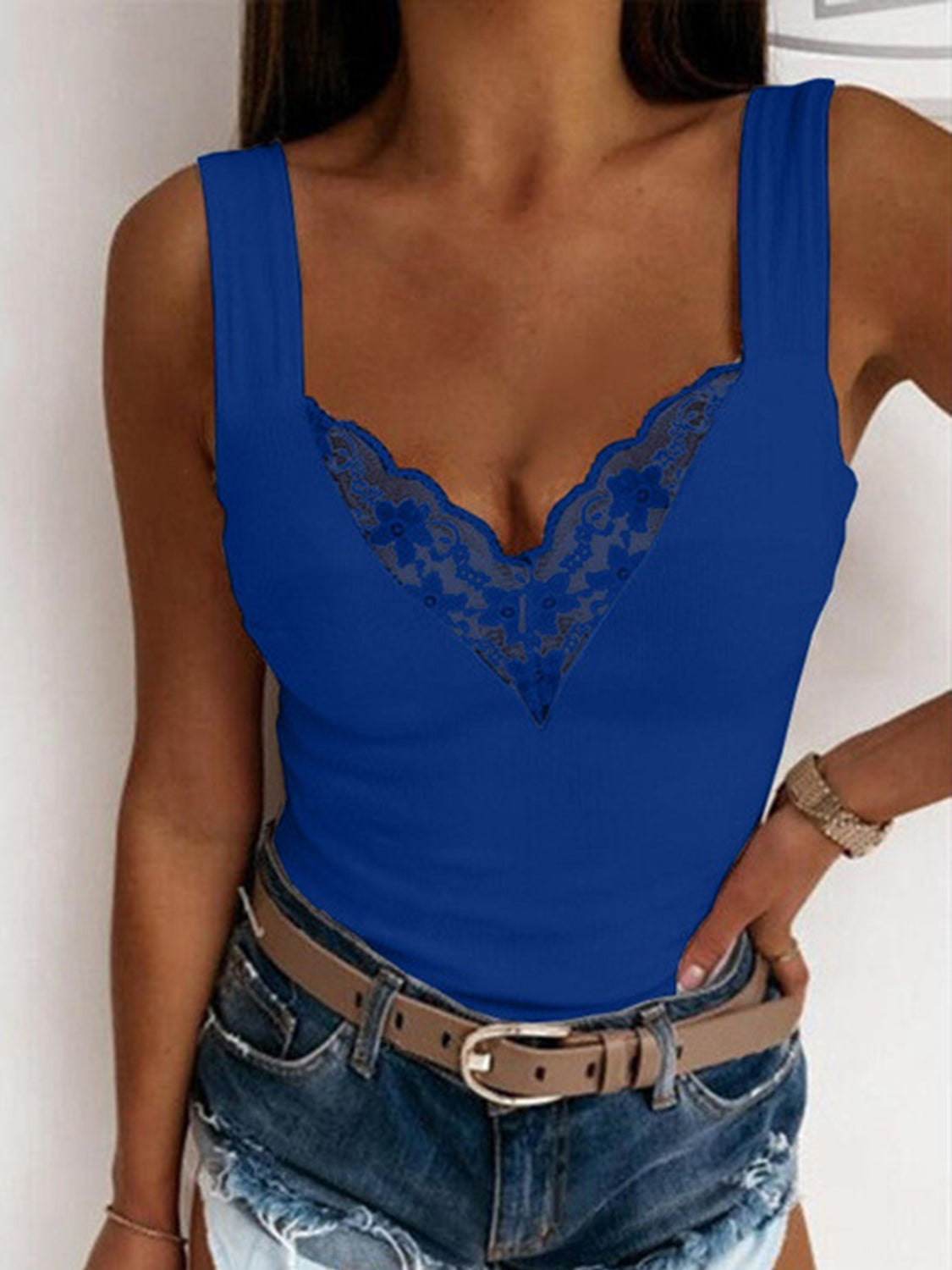 PREORDER- Full Size Lace Detail Sweetheart Neck Tank