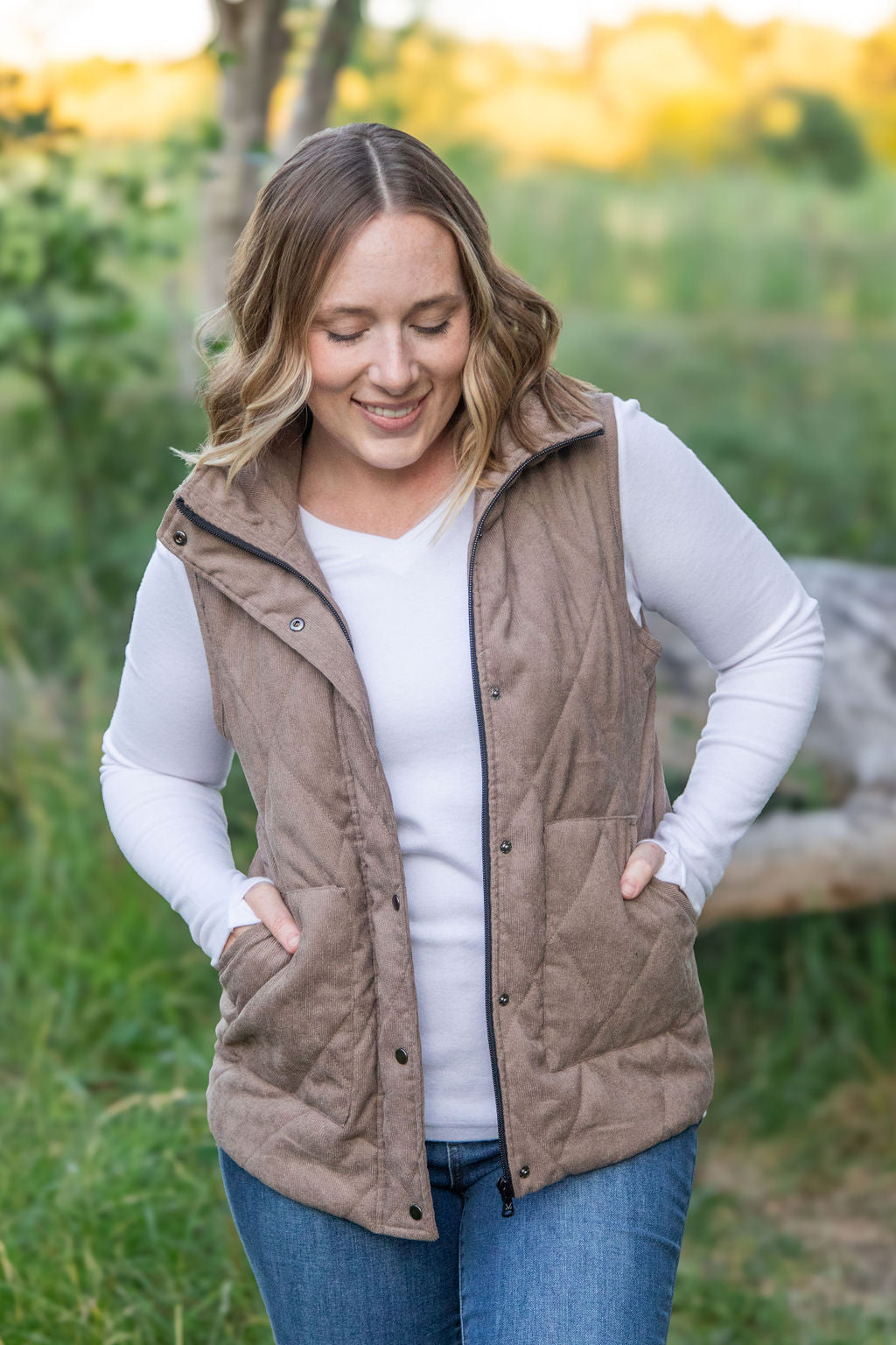 Michelle Mae Corduroy Vest - Mocha