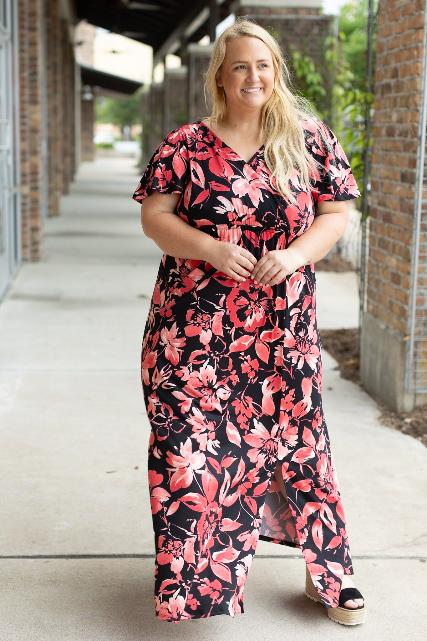 Michelle Mae Millie Maxi Dress - Black and Red Tropical