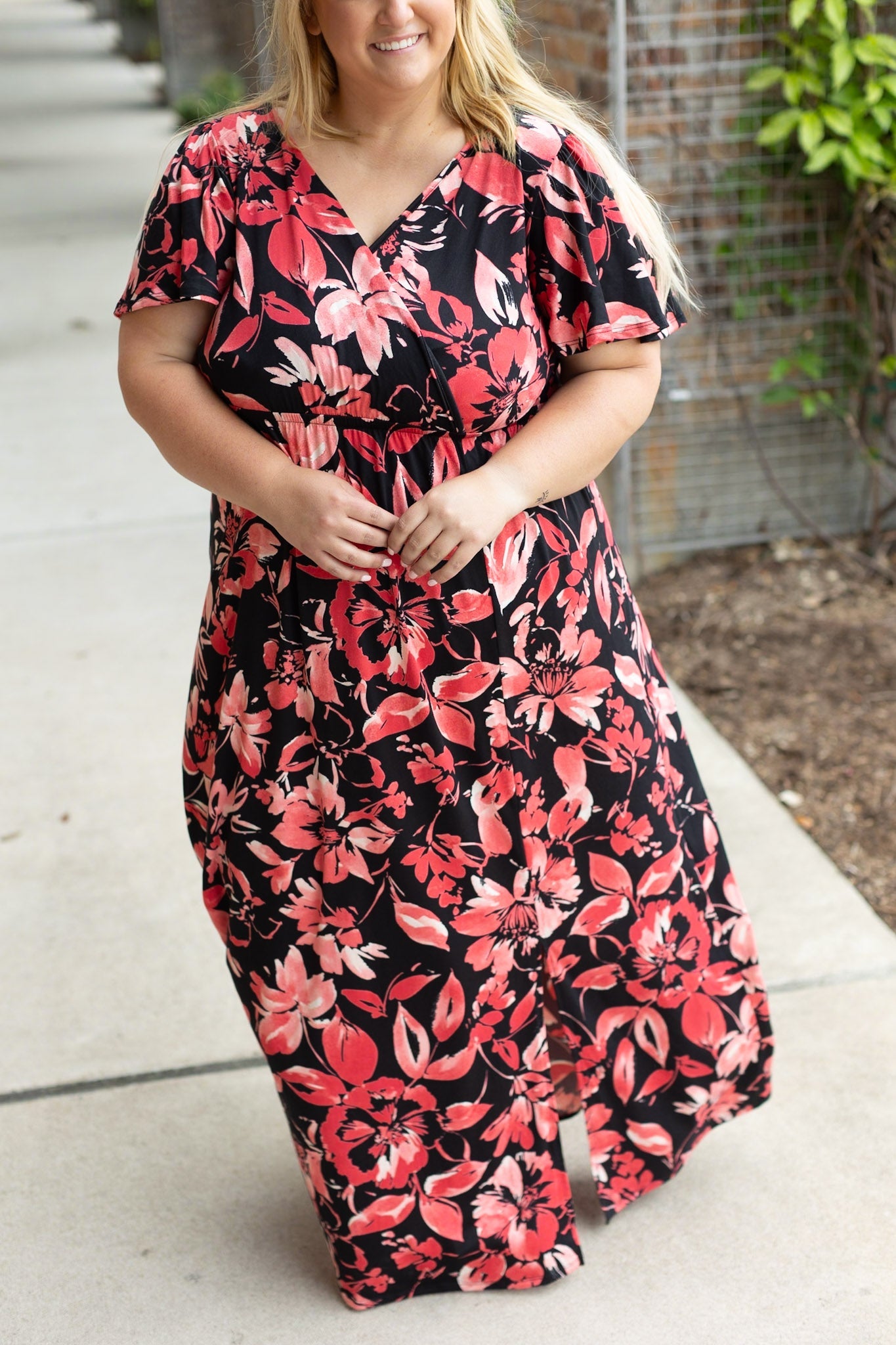 Michelle Mae Millie Maxi Dress - Black and Red Tropical