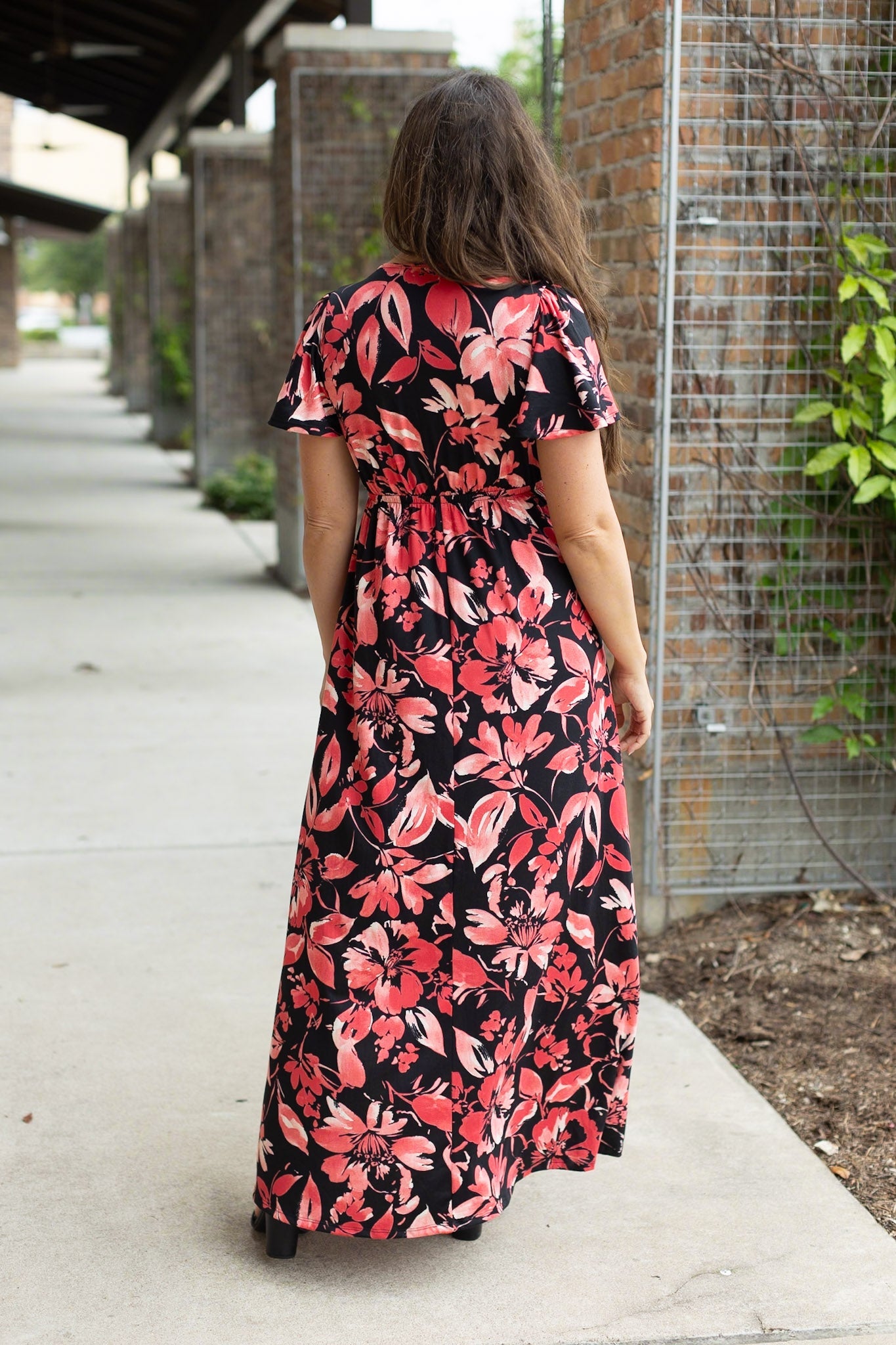 Michelle Mae Millie Maxi Dress - Black and Red Tropical