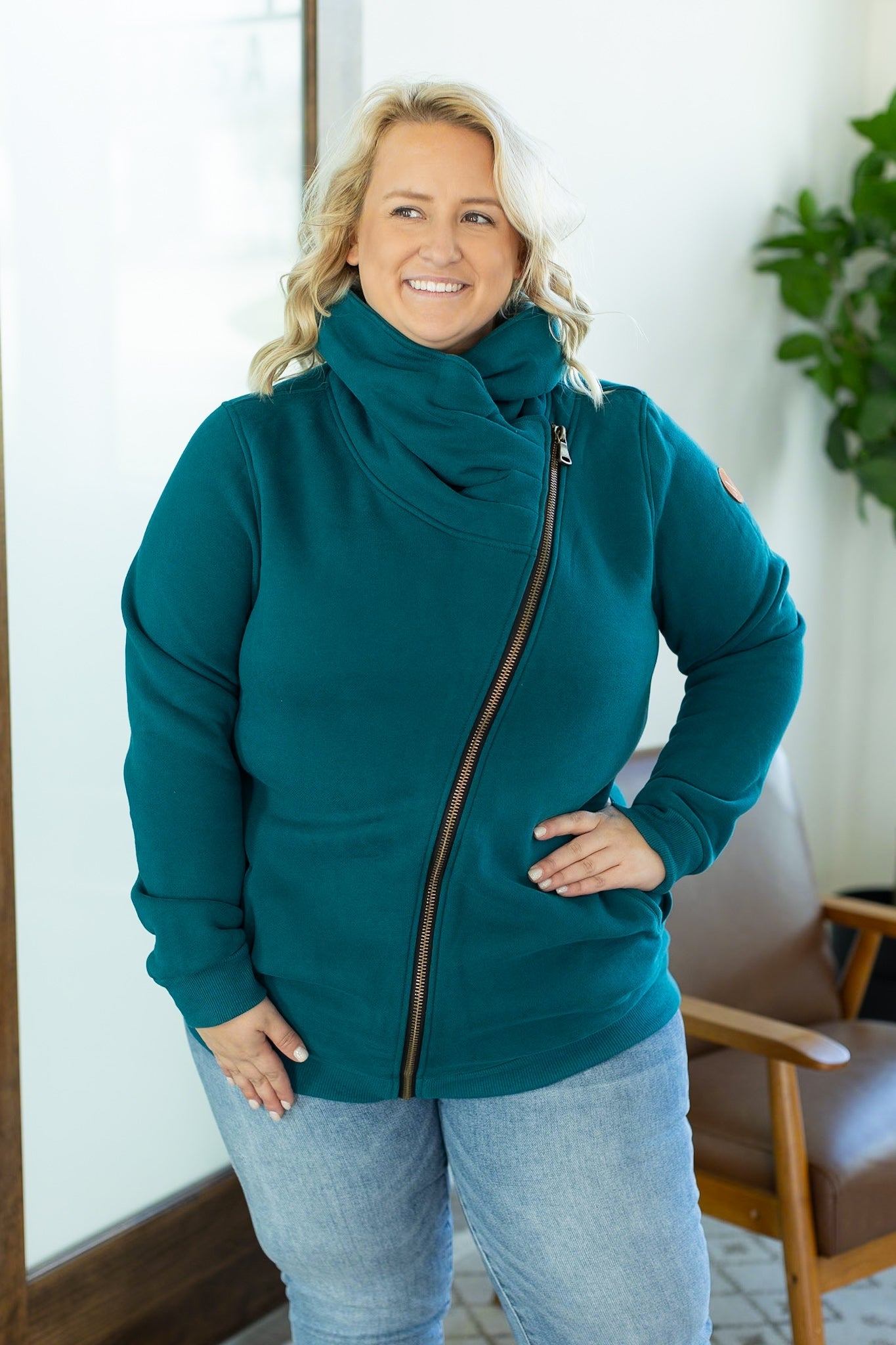 Michelle Mae Quinn ZipUp Cowl - Teal