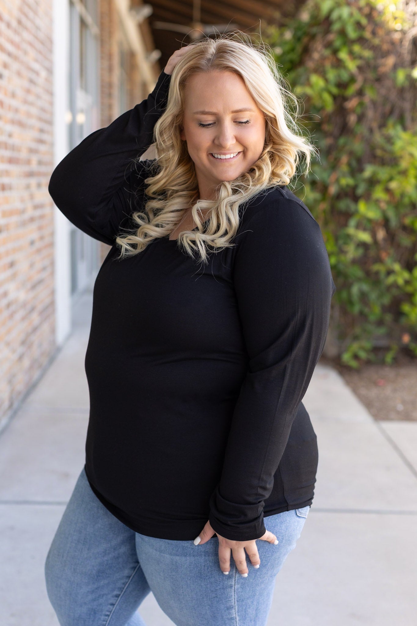 Michelle Mae Larissa Long Sleeve - Black