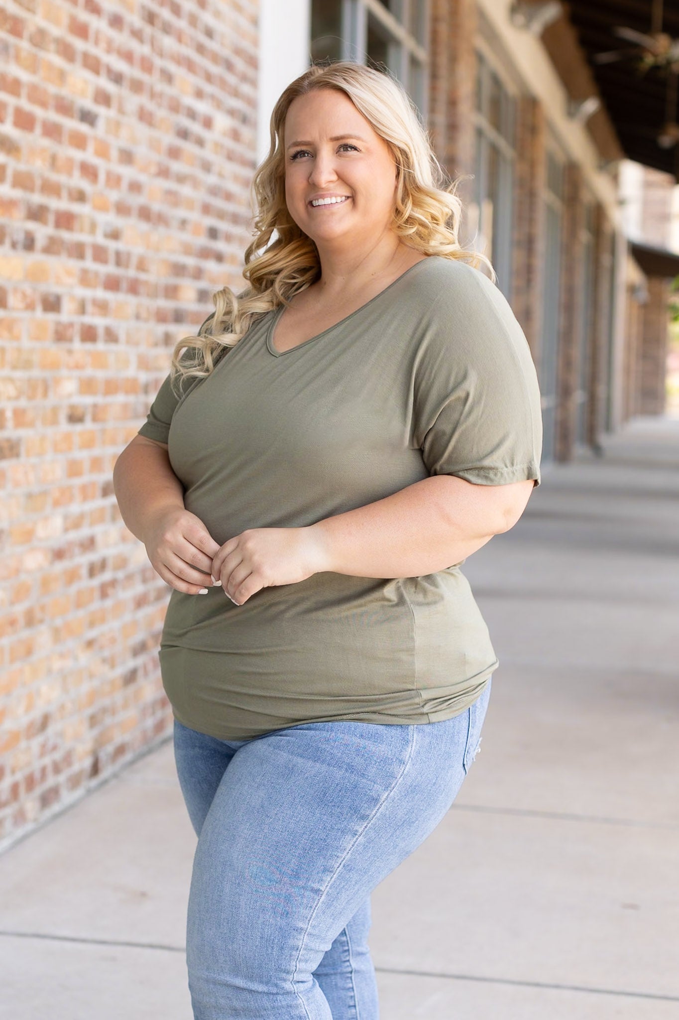 Michelle Mae Chloe Cozy Tee - Olive