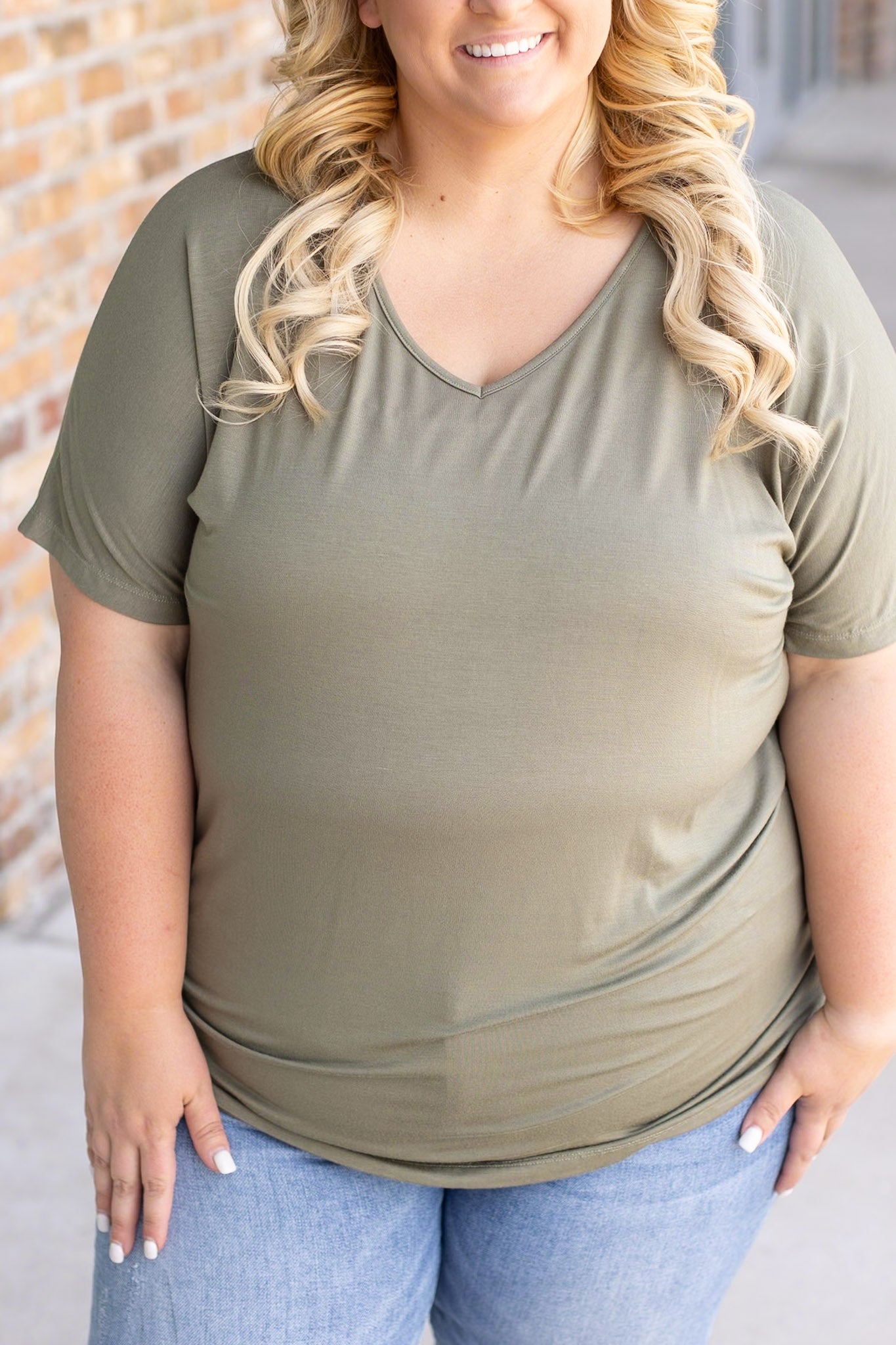 Michelle Mae Chloe Cozy Tee - Olive