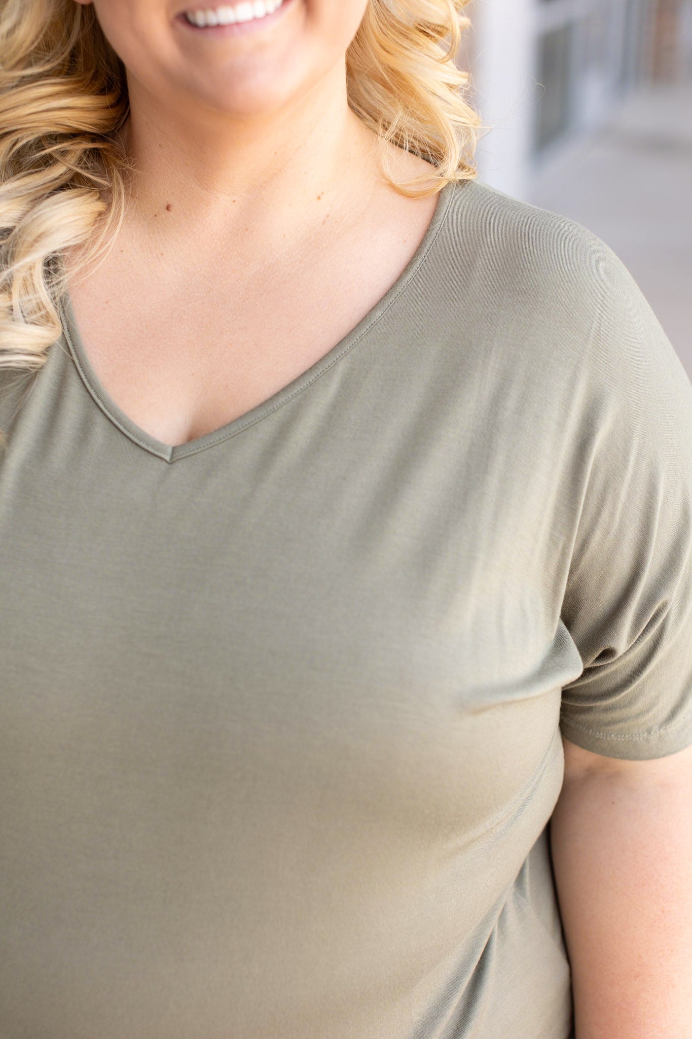 Michelle Mae Chloe Cozy Tee - Olive