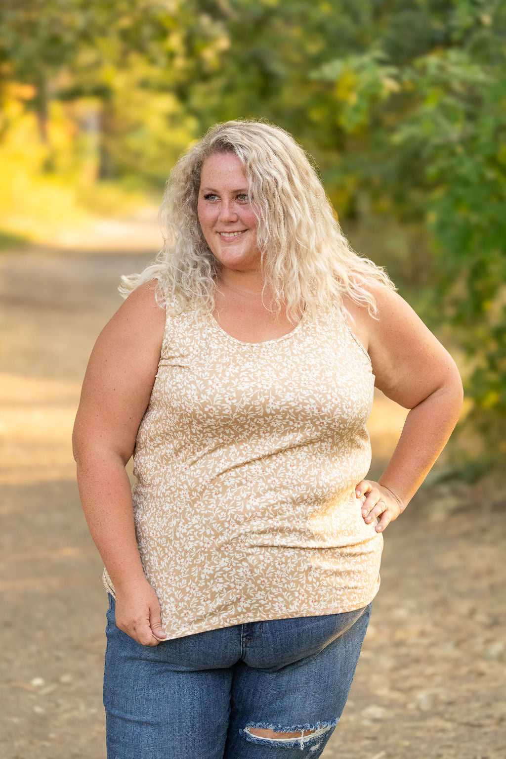 Michelle Mae Luxe Crew Tank - Tan Floral