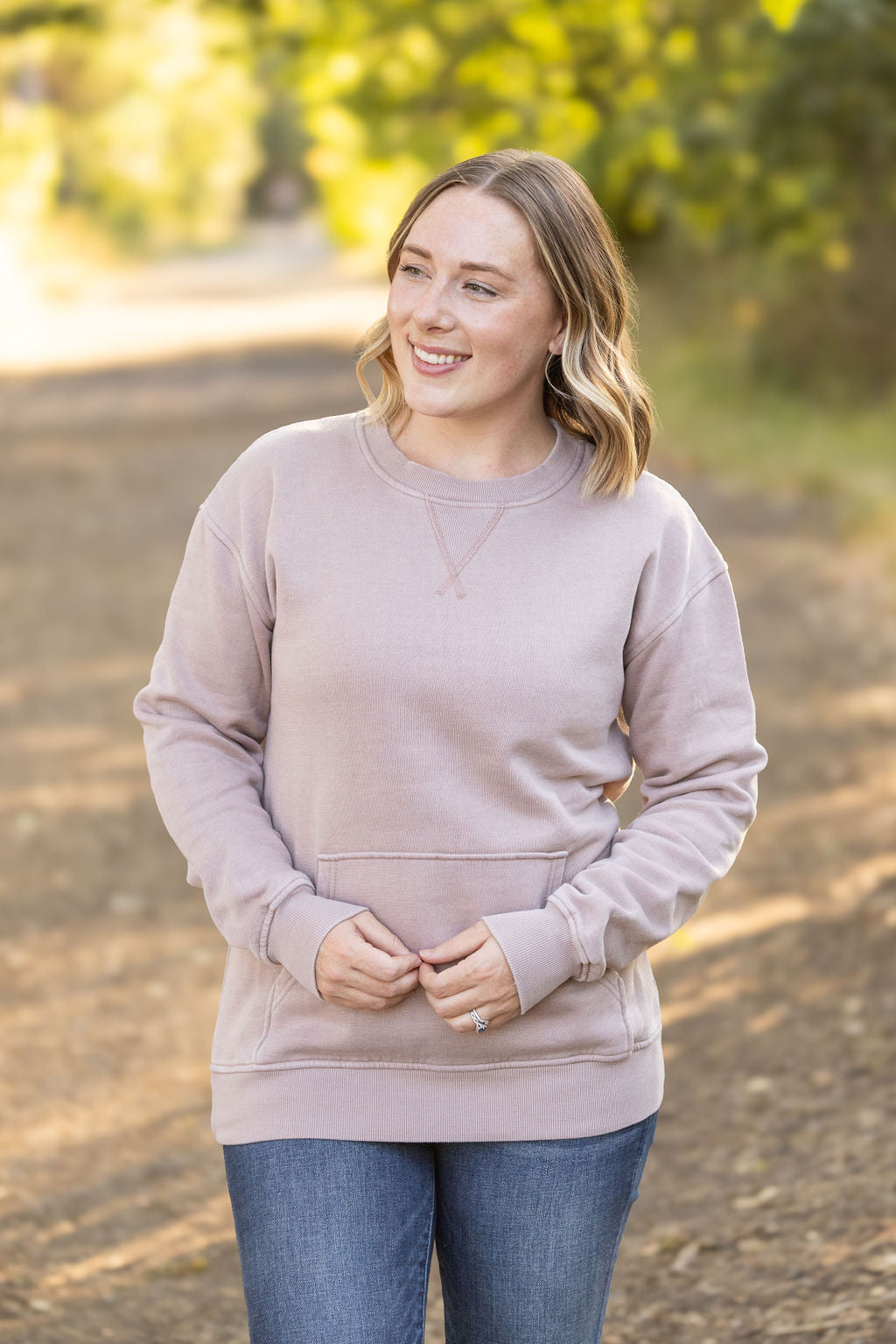 Michelle Mae Vintage Wash Pocket Pullover - Blush Pebble