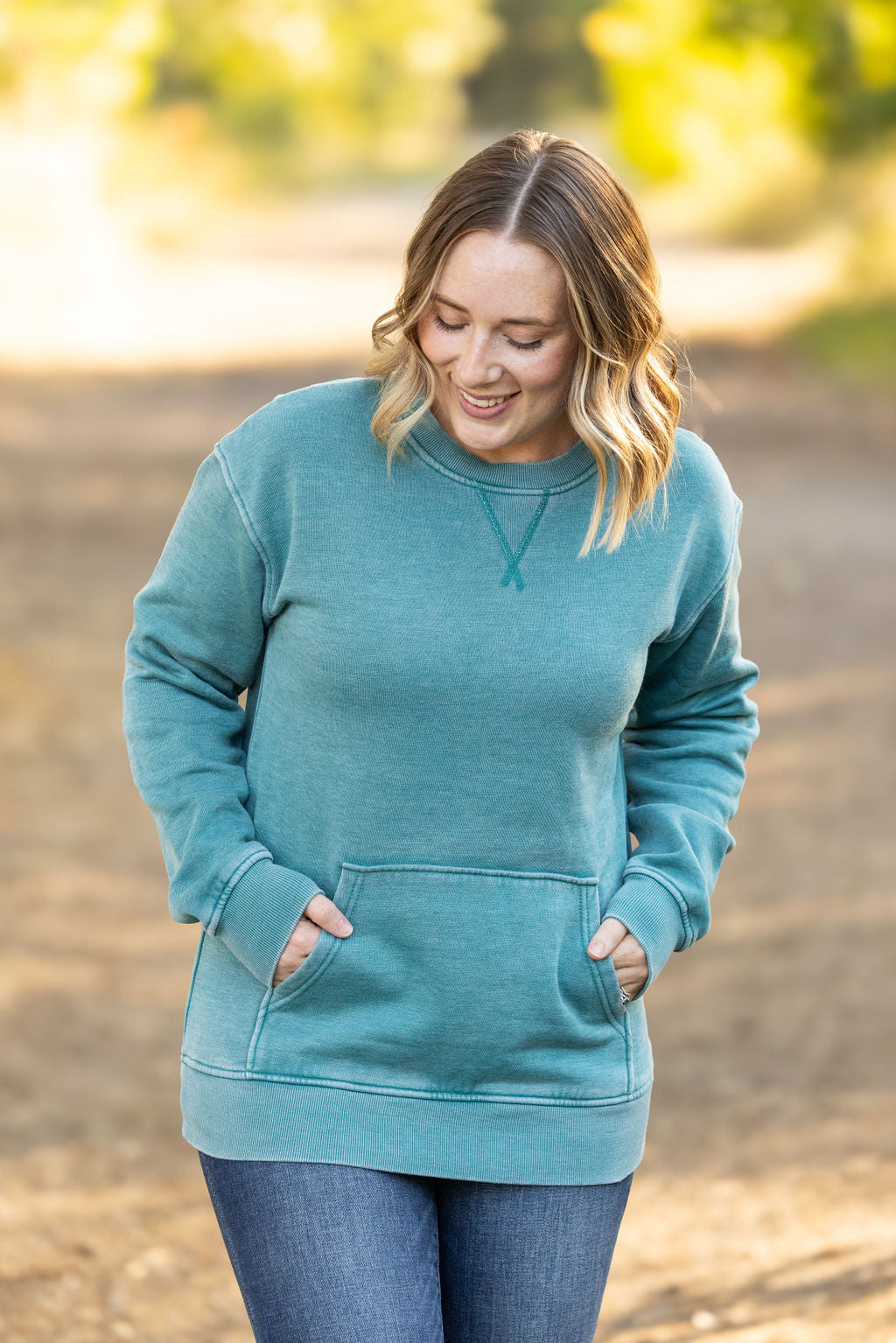 Michelle Mae Vintage Wash Pocket Pullover - Teal