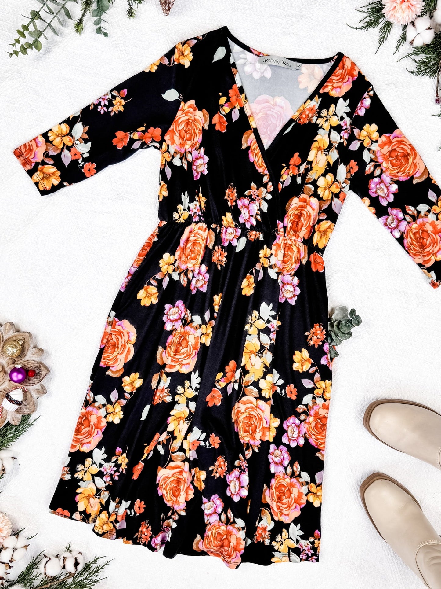 Michelle Mae Taylor Dress - Black Floral Mix