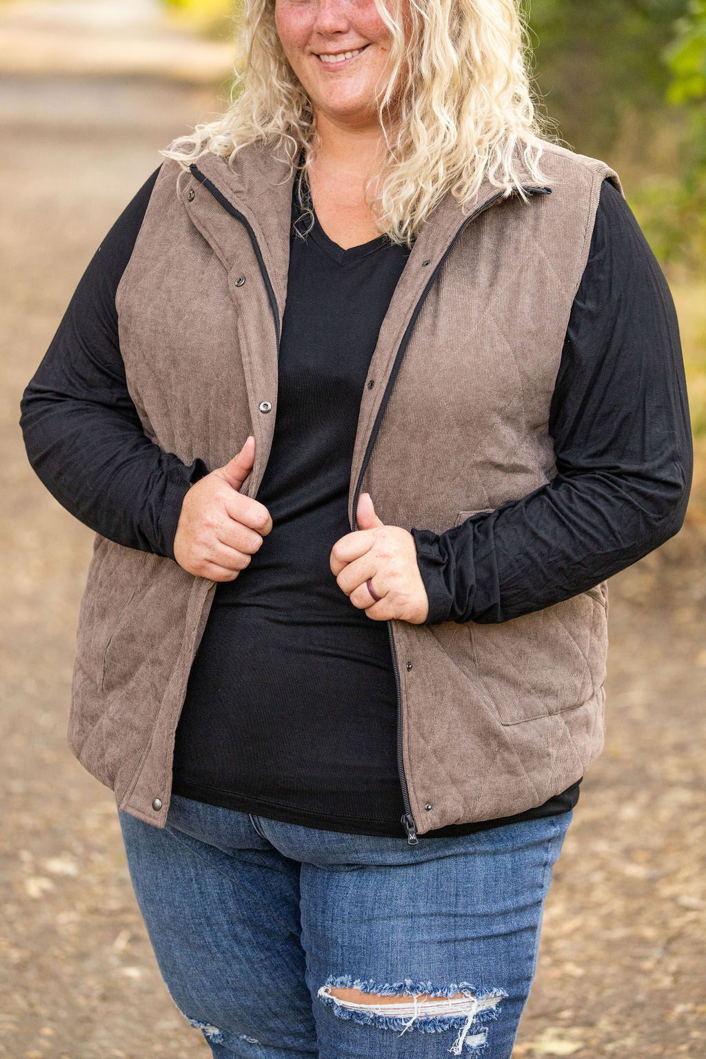 Michelle Mae Corduroy Vest - Mocha