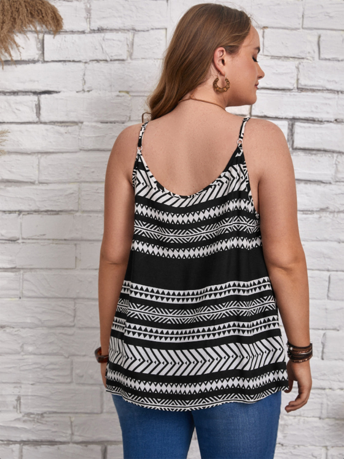 PREORDER- Plus Size Scoop Neck Cami