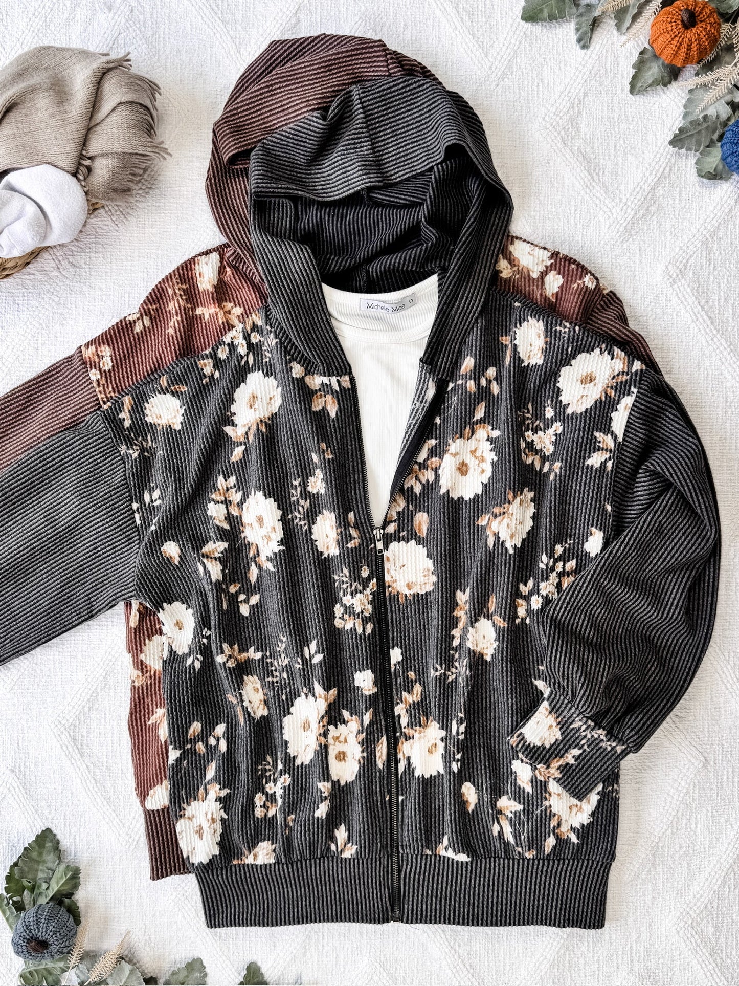 Michelle Mae Ramona Ribbed Floral Zip Up - Brown