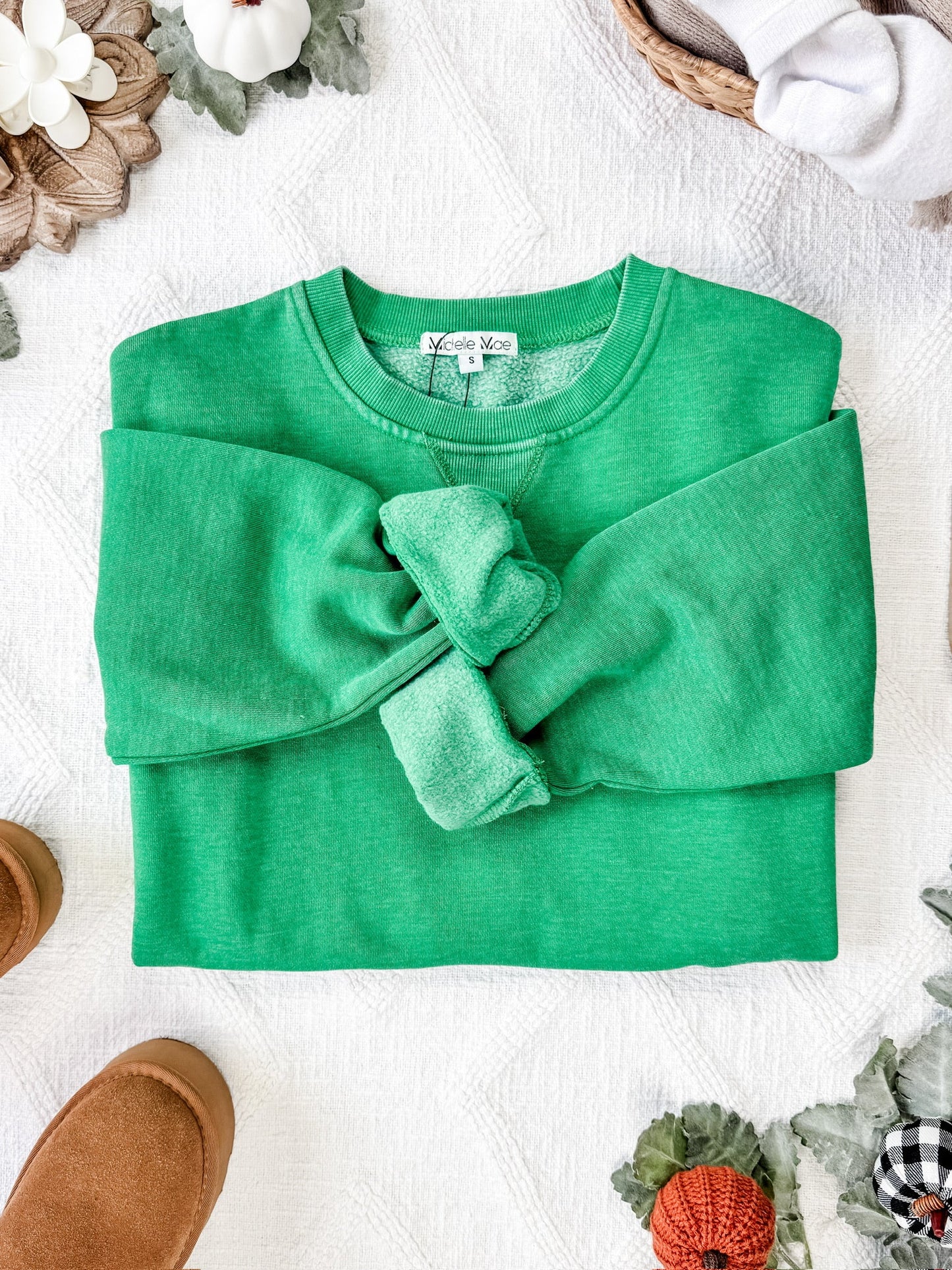 Michelle Mae Vintage Wash Pocket Pullover - Green