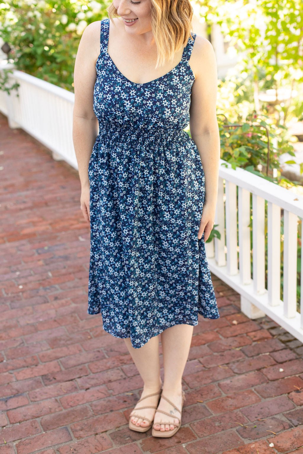 Michelle Mae Cassidy Midi Dress - Blue Floral Mix