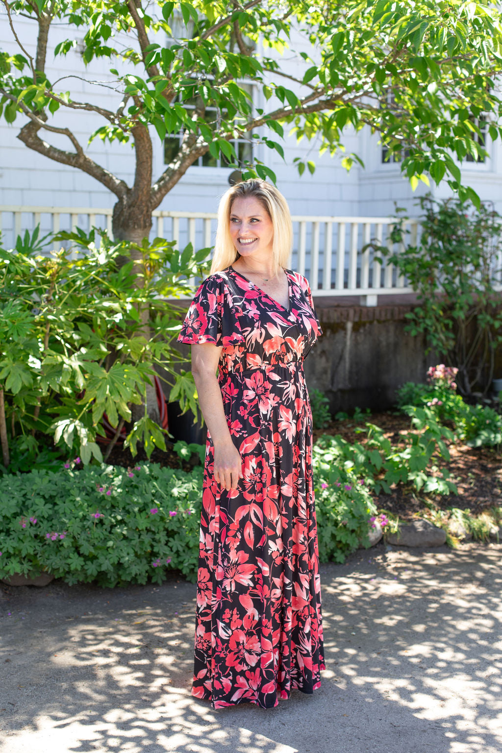 Michelle Mae Millie Maxi Dress - Black and Red Tropical