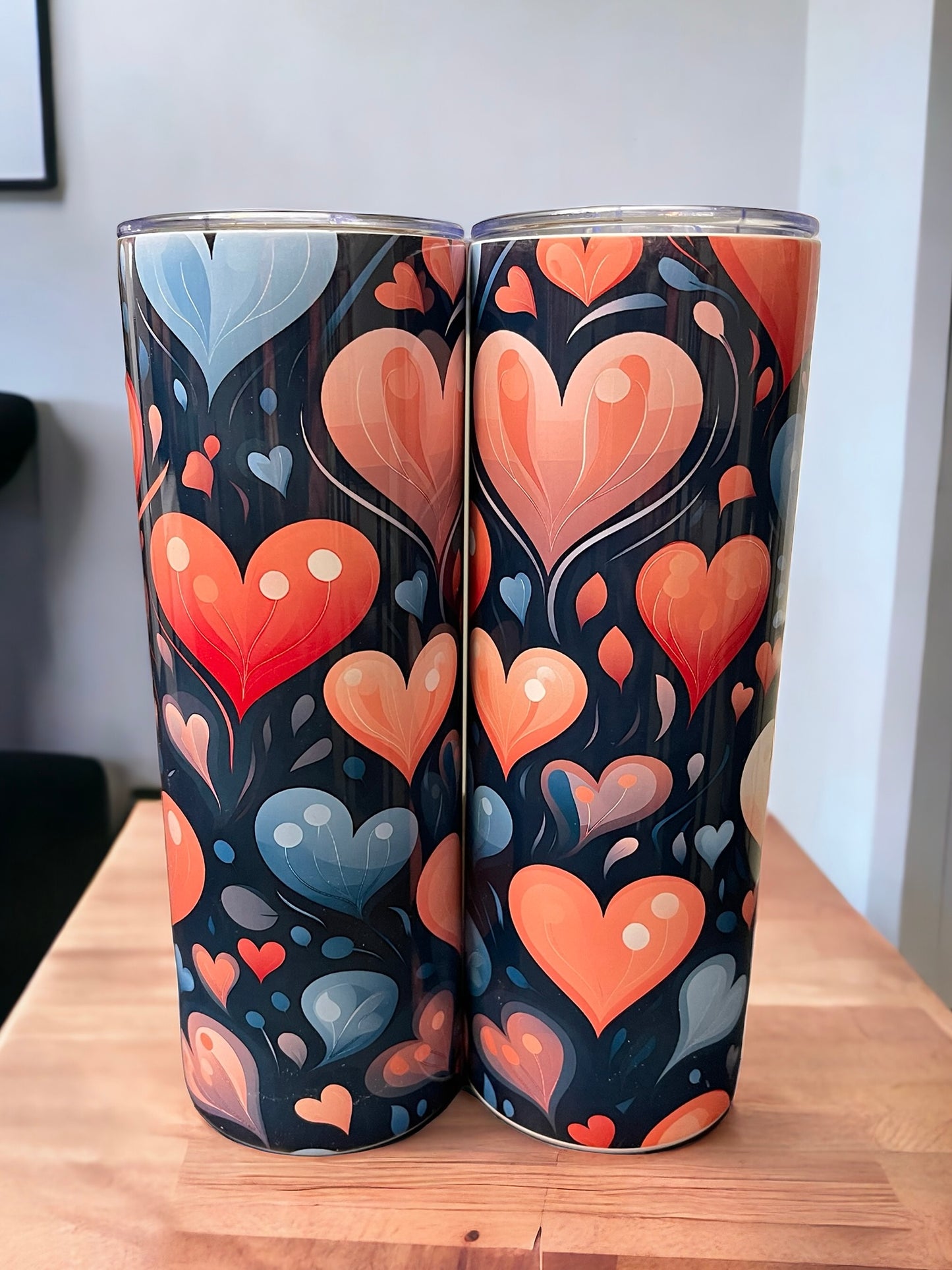 BALLOON HEARTS Tumbler