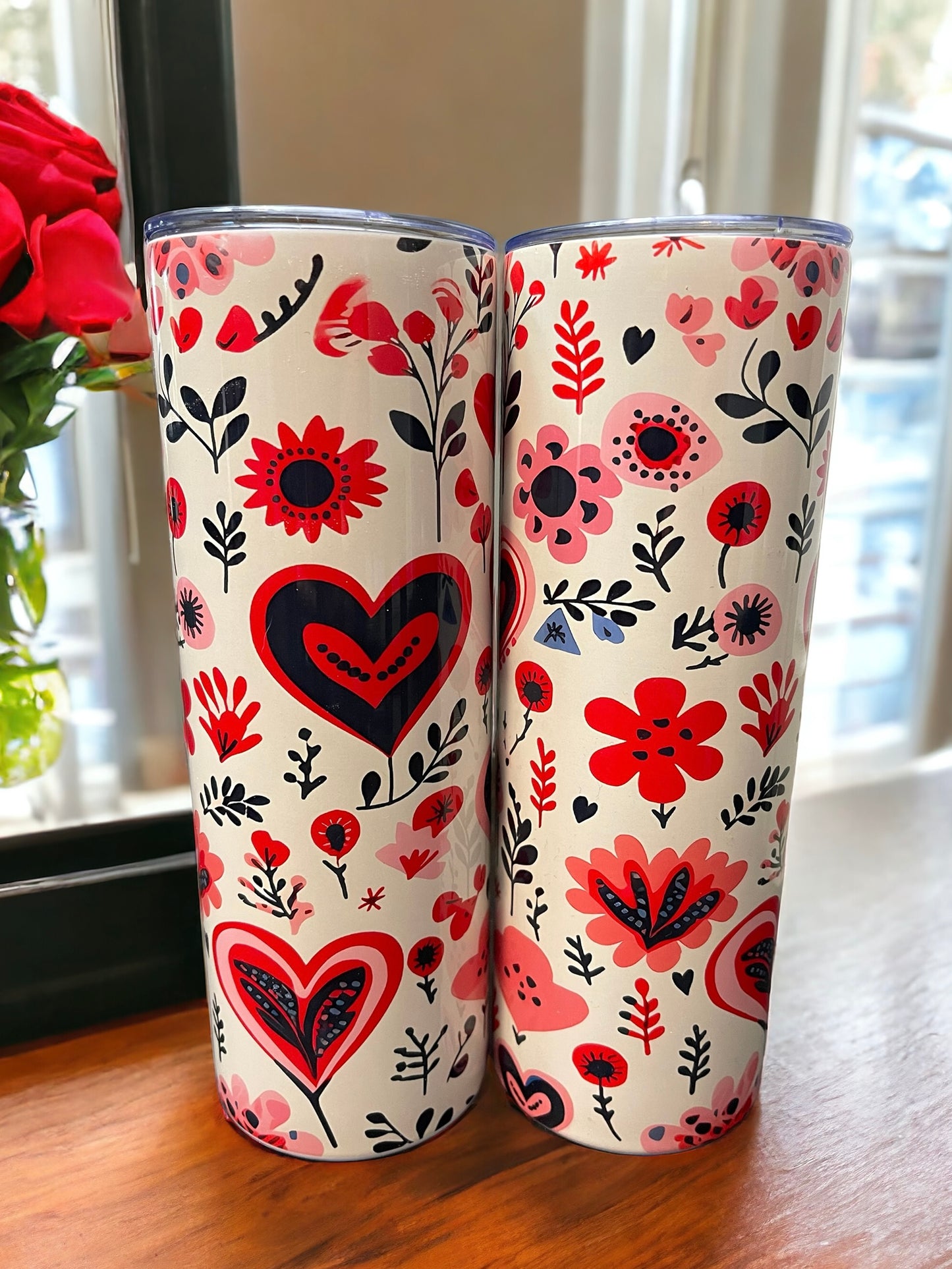 FLORAL HEARTS Tumbler