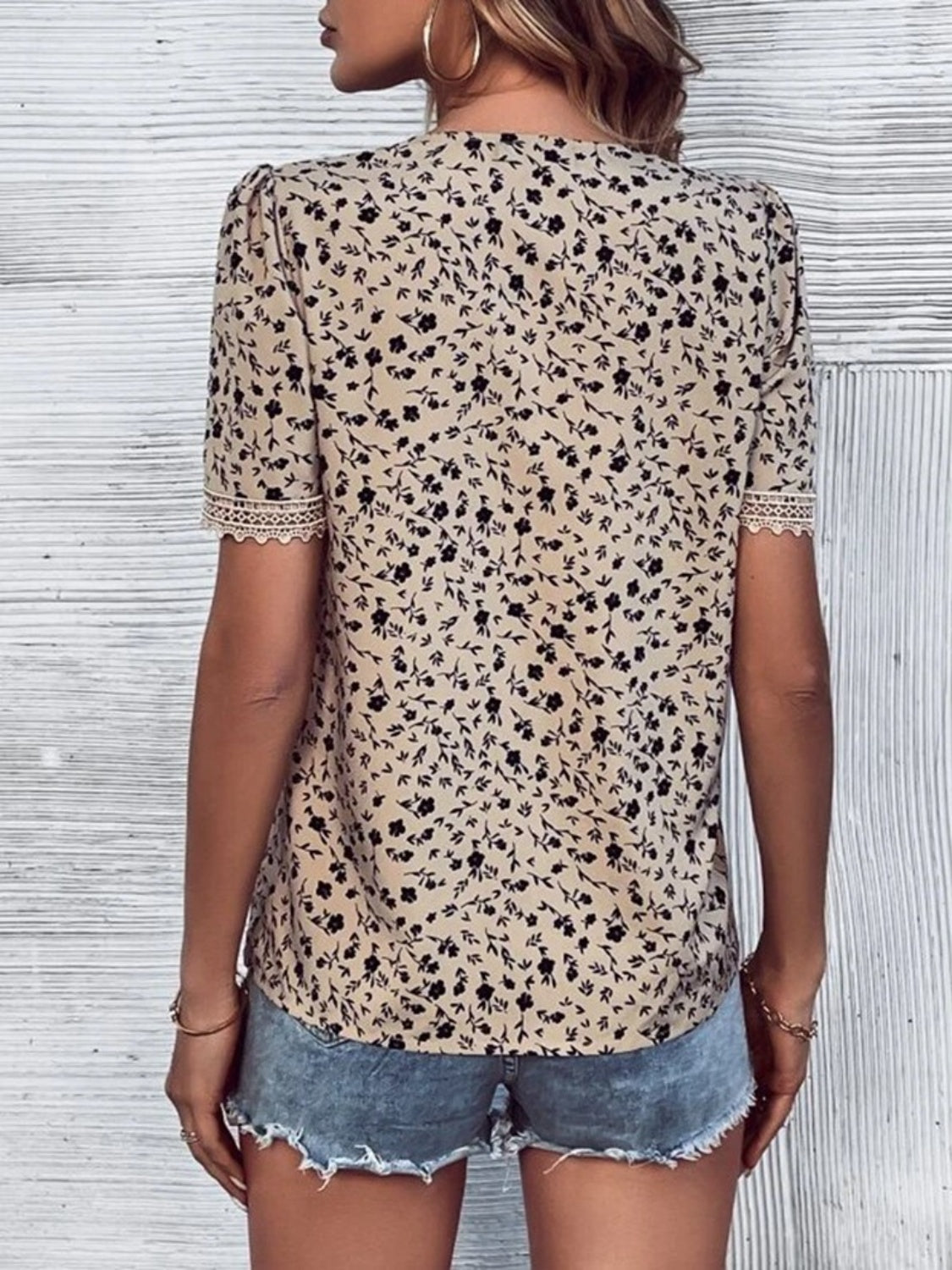 PREORDER- Full Size Printed V-Neck Short Sleeve Blouse