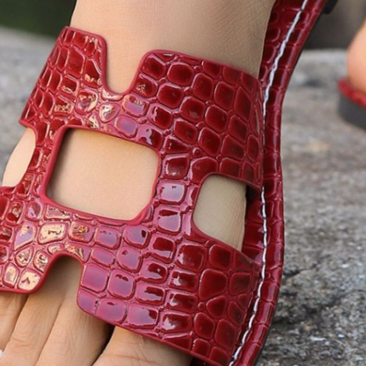 PREORDER- Crocodile Pattern Open-Toe PU Leather Sandals