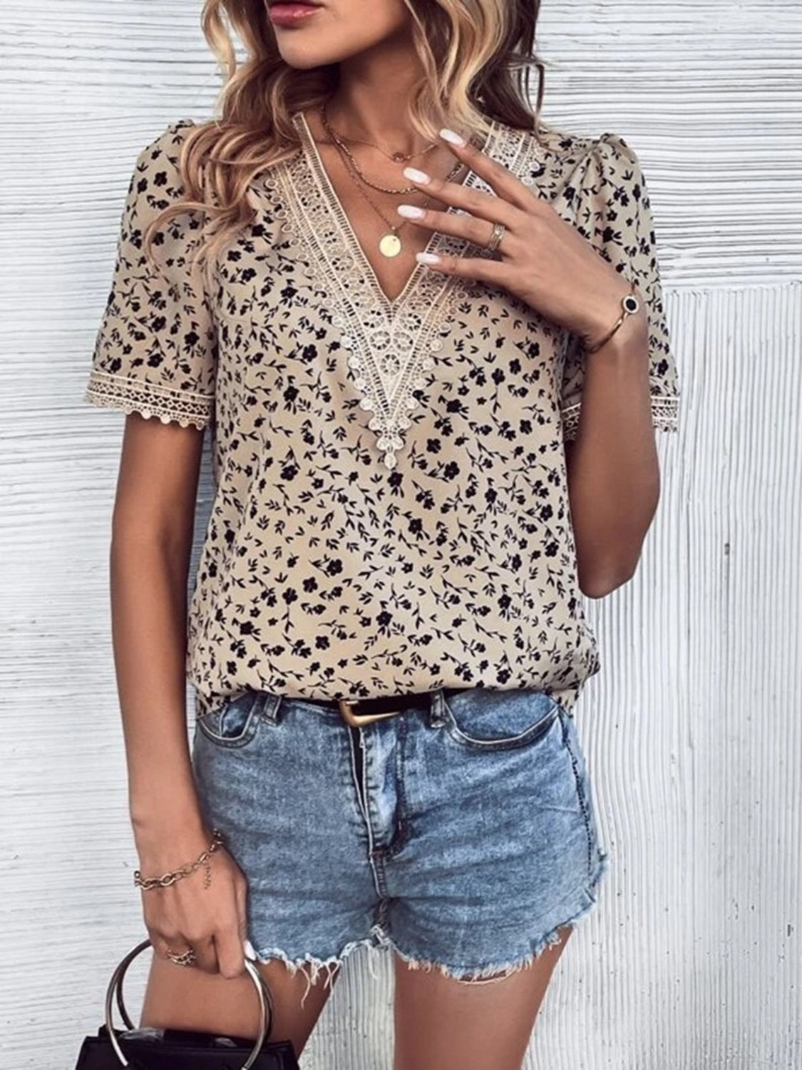 PREORDER- Full Size Printed V-Neck Short Sleeve Blouse