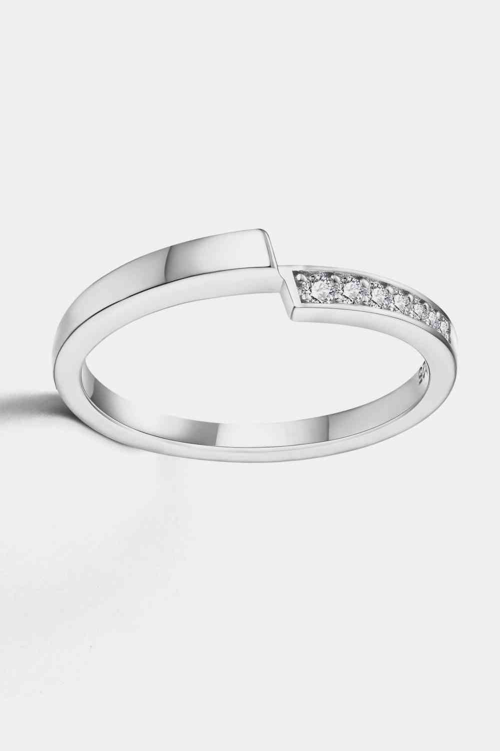 PREORDER- Moissanite 925 Sterling Silver Ring