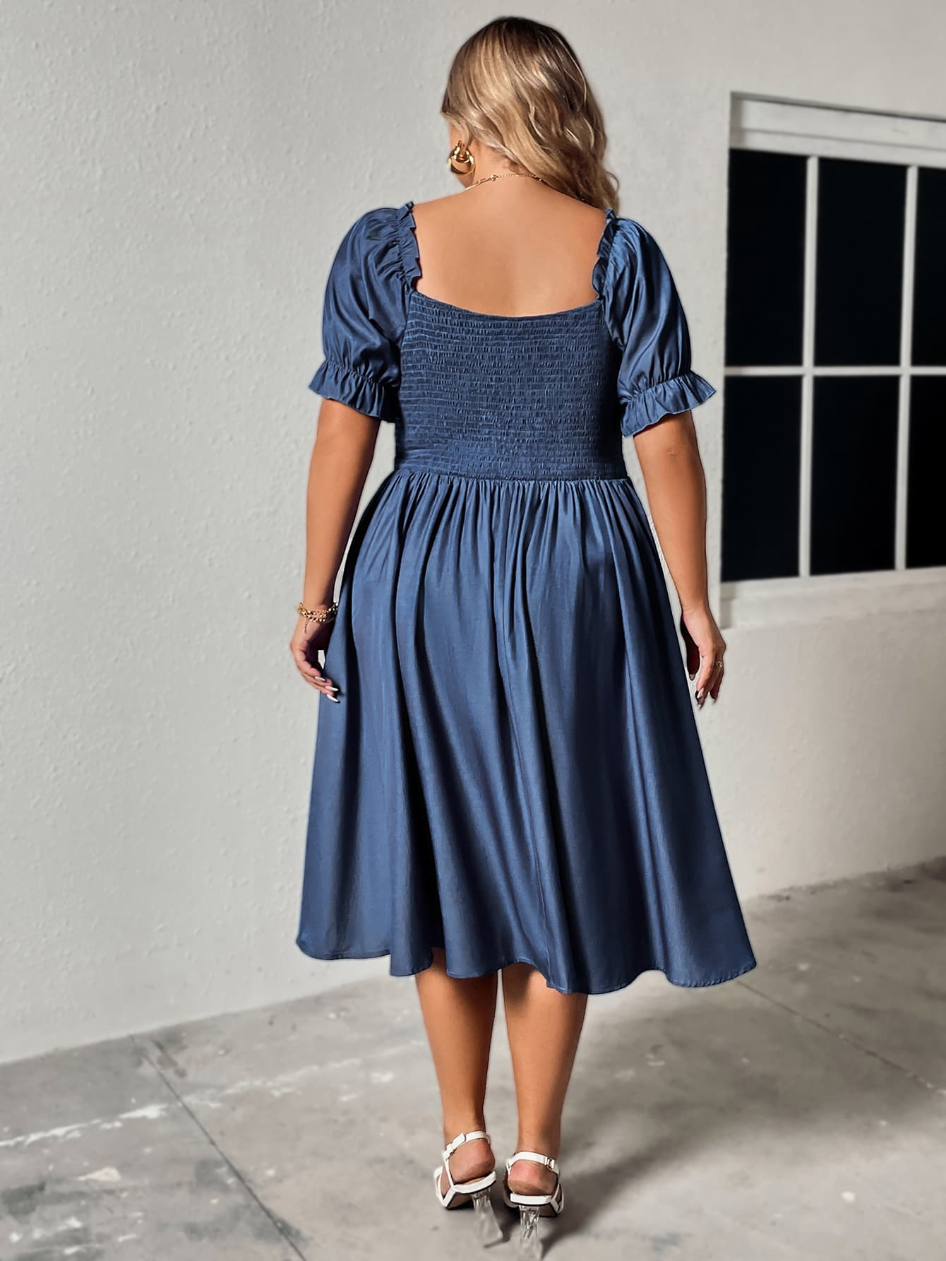 PREORDER- Plus Size Ruched Sweetheart Neck Dress