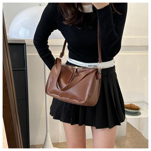 PREORDER- PU Leather Shoulder Bag