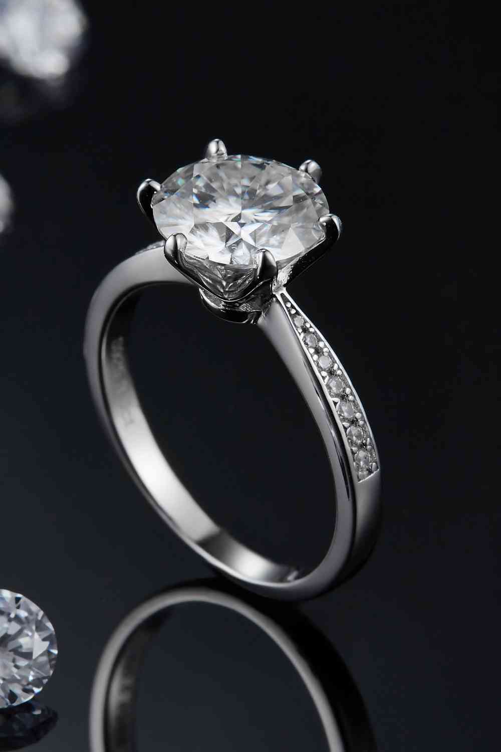 PREORDER- 3 Carat Moissanite Side Stone Ring