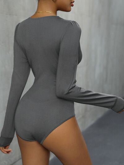 PREORDER- Lace Detail Plunge Long Sleeve Bodysuit
