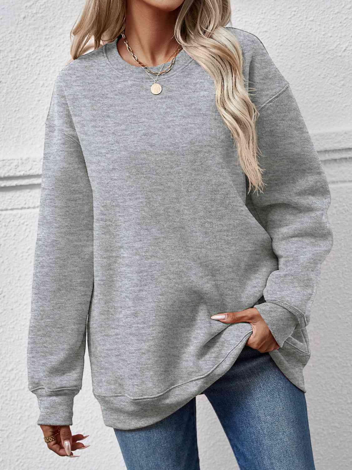 PREORDER- Round Neck Long Sleeve Sweatshirt