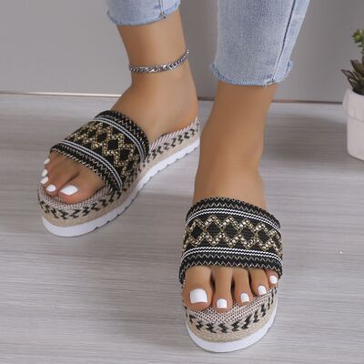 PREORDER- Geometric Weave Platform Sandals