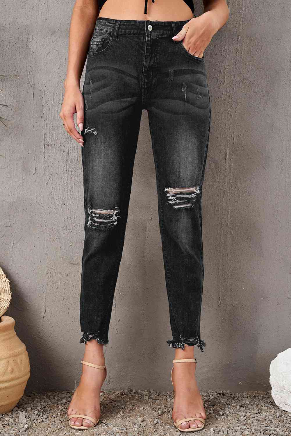 PREORDER- Stylish Distressed Cropped Jeans