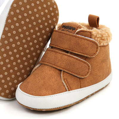 PREORDER- Baby Fuzzy Velcro Sneakers