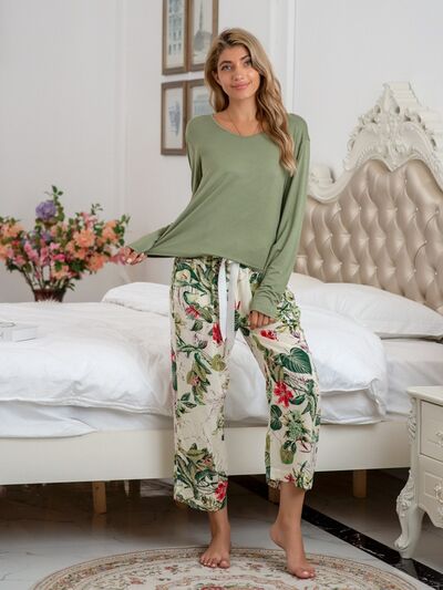 PREORDER- Round Neck Top and Printed Pants Lounge Set